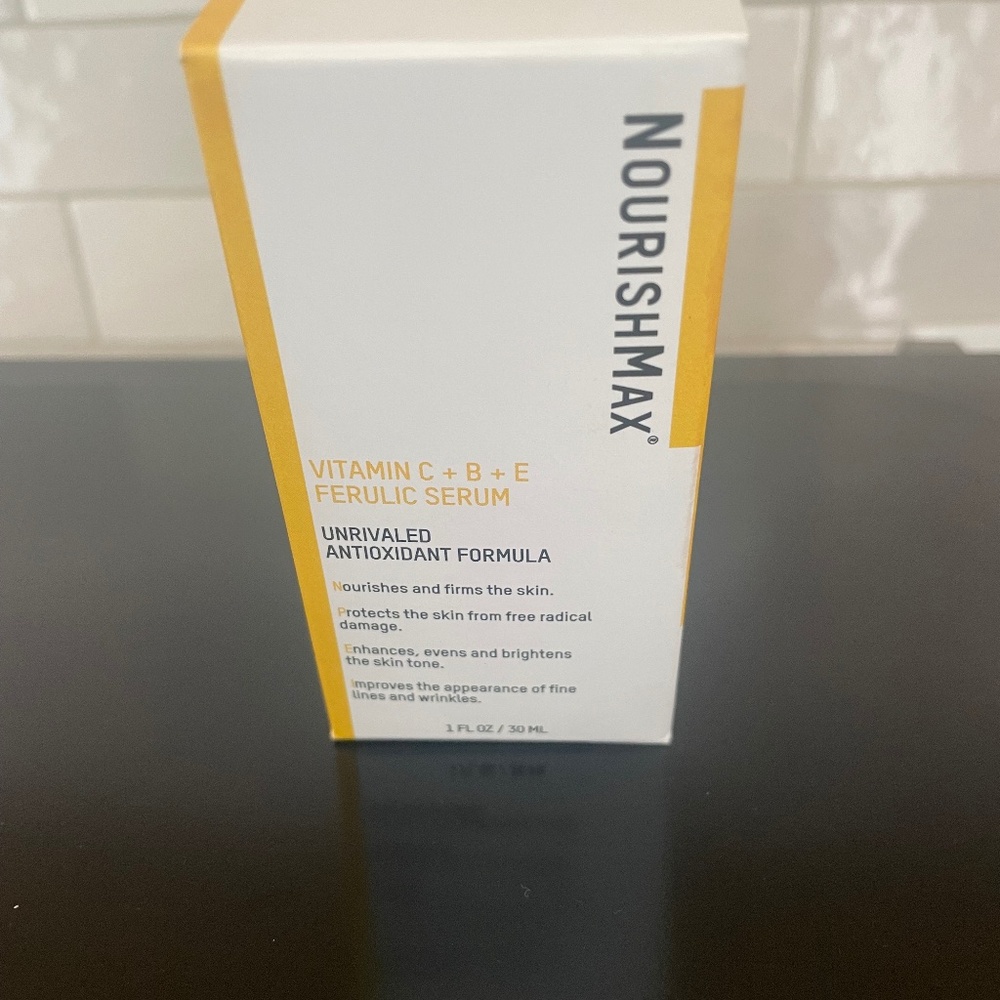 Nourishmax Vitamin C serum